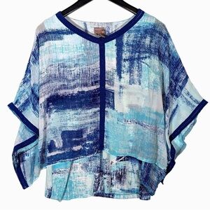 Chico's Blue and White Abstract Kimono Blouse